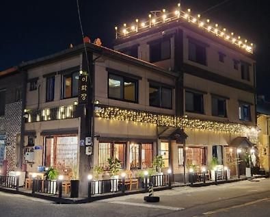 Leehakjang Guesthouse Мокпо Экстерьер фото