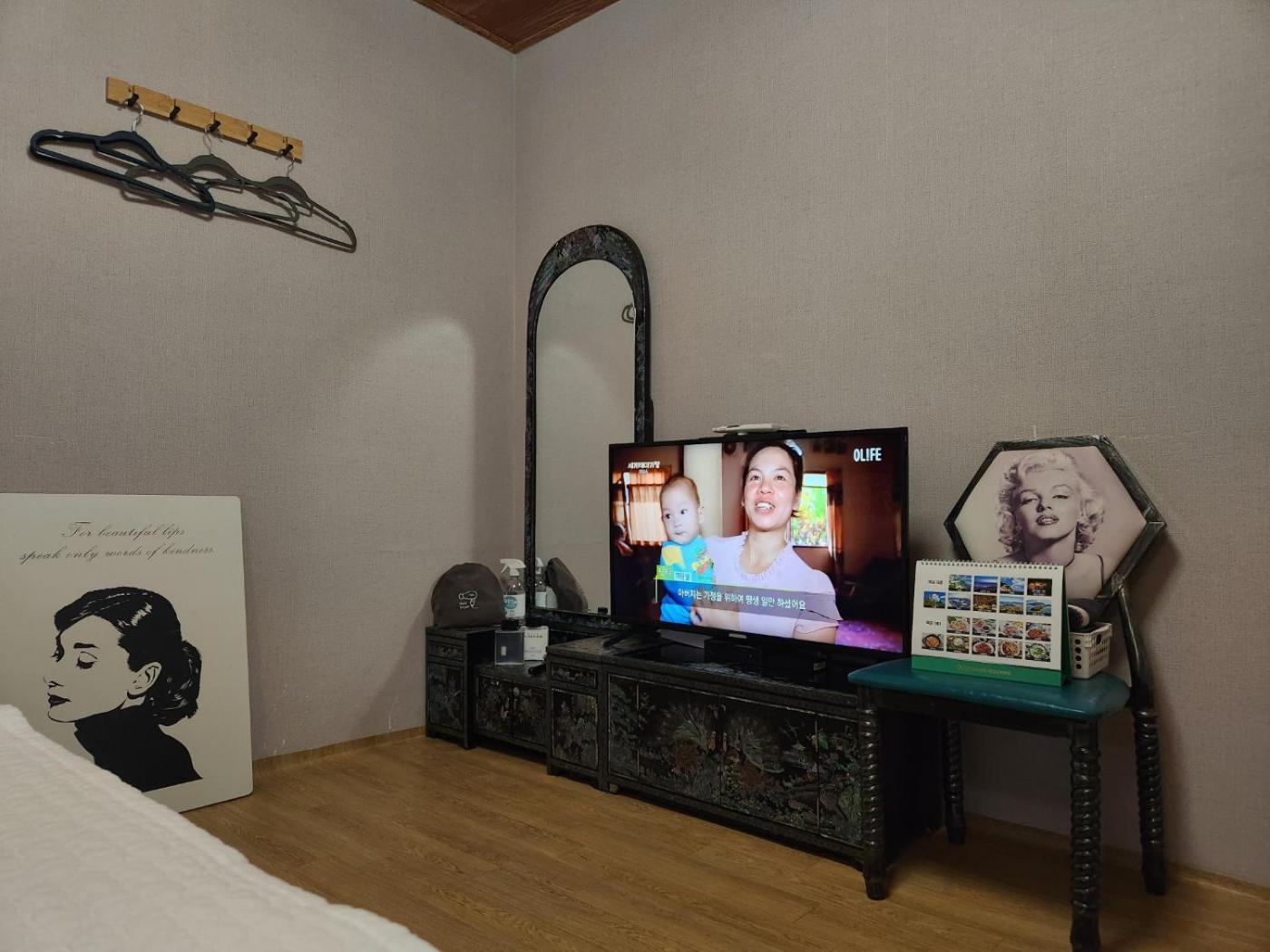 Leehakjang Guesthouse Мокпо Экстерьер фото